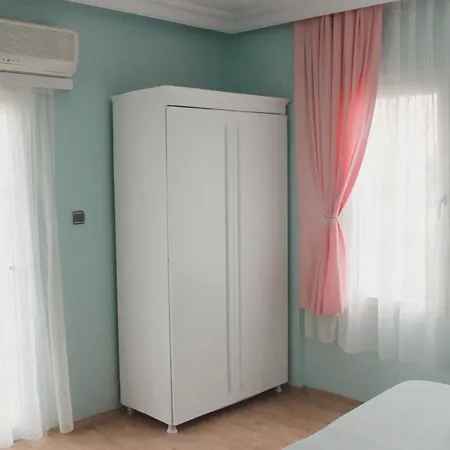 Turtle Apart מלון דירות