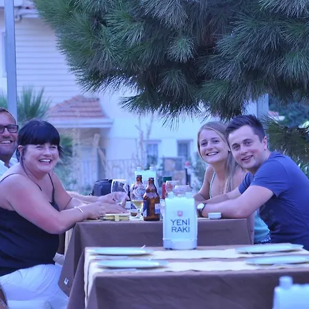 Turtle Apart Hotel apartamentowy Fethiye